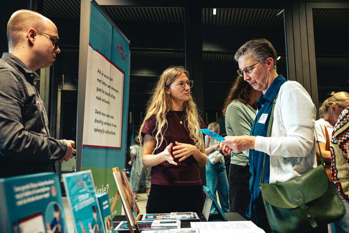 infostand van Luisterpunt