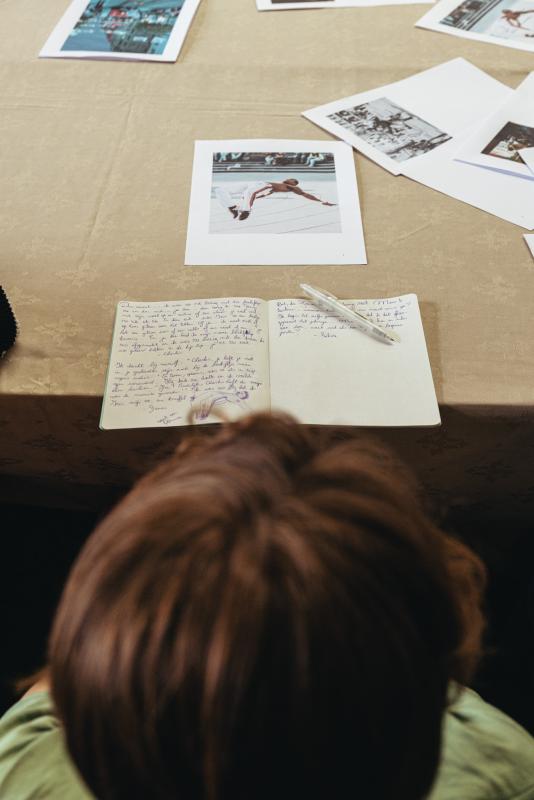 een workshop tijdens het Leesjury-feest