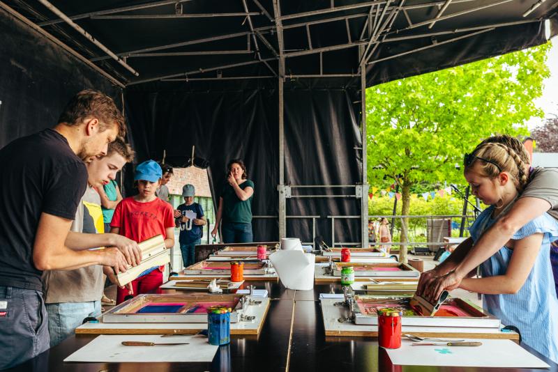 sfeerbeeld van het slotfeest in Ieper