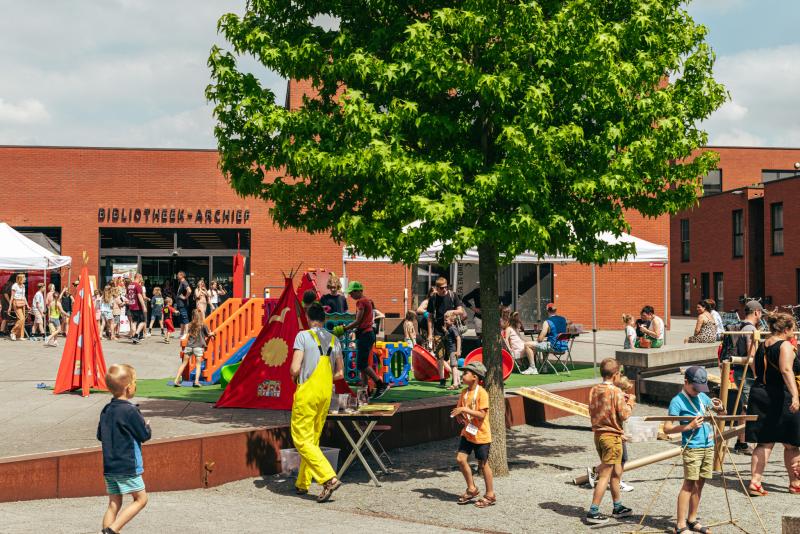 sfeerbeeld van het slotfeest in Ieper