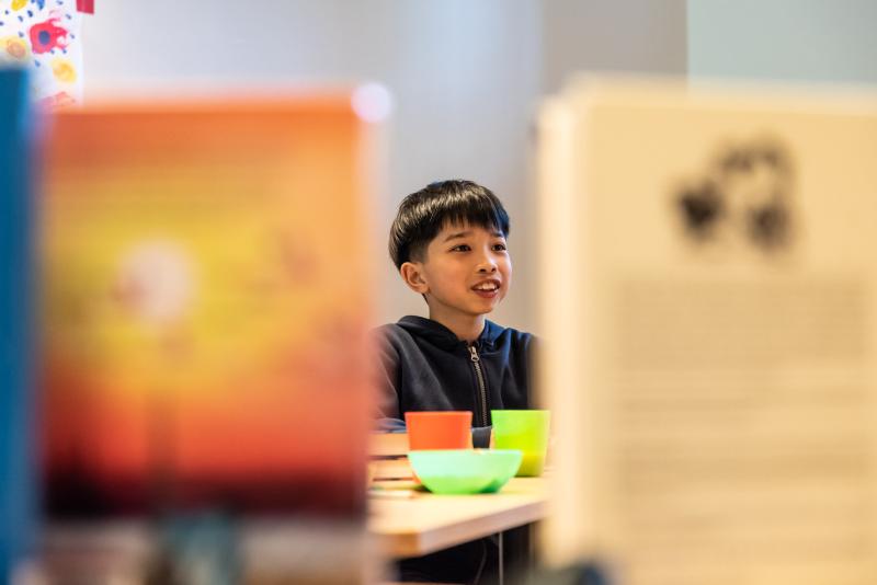 groep 4 in de bib van Sint-Pieters-Woluwe