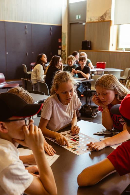juryleden ontmoeten elkaar